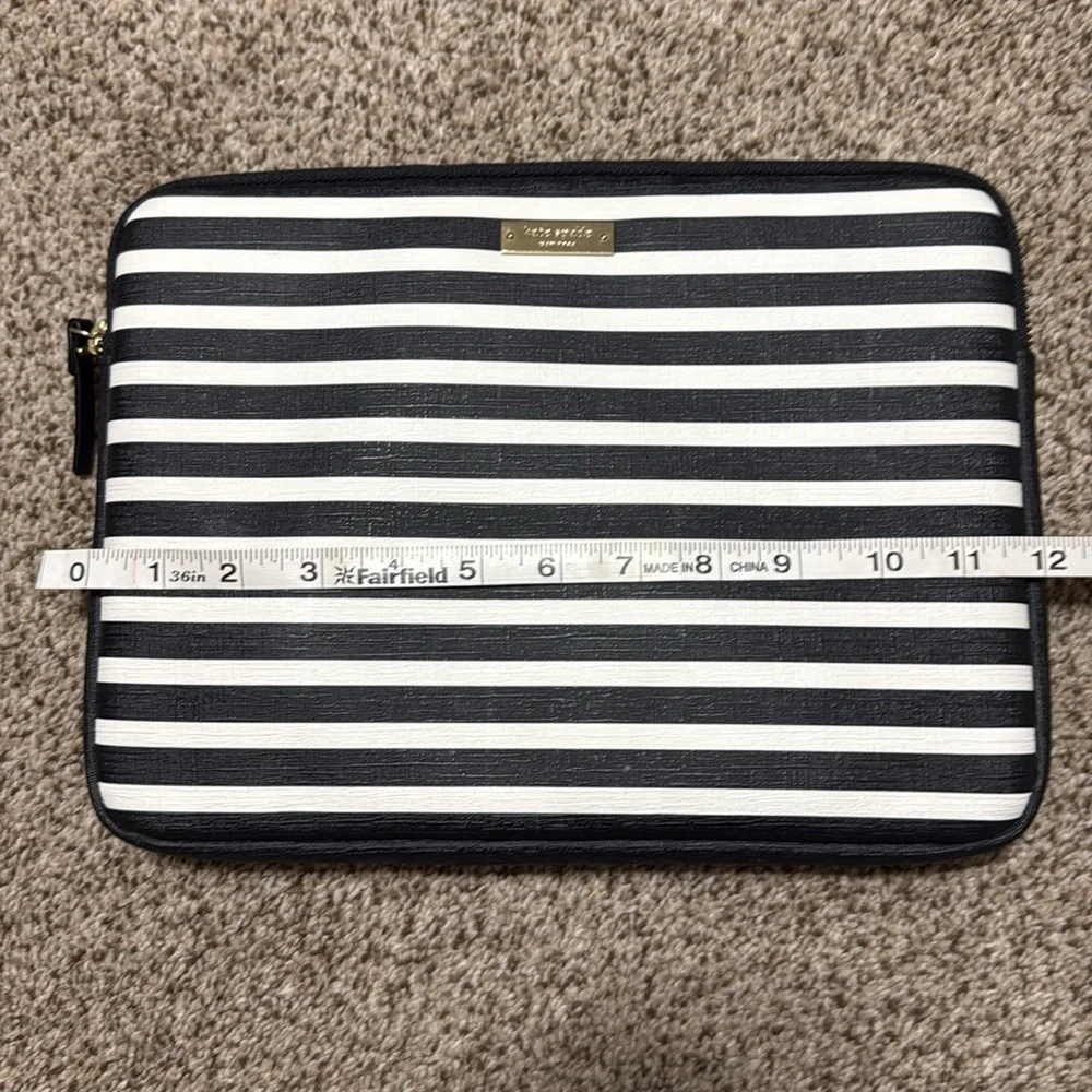 Kate Spade EUC laptop, tablet sleeve